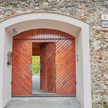 "Na Skale " Apartment In Center, Free Parking Bojnice Ngoại thất bức ảnh